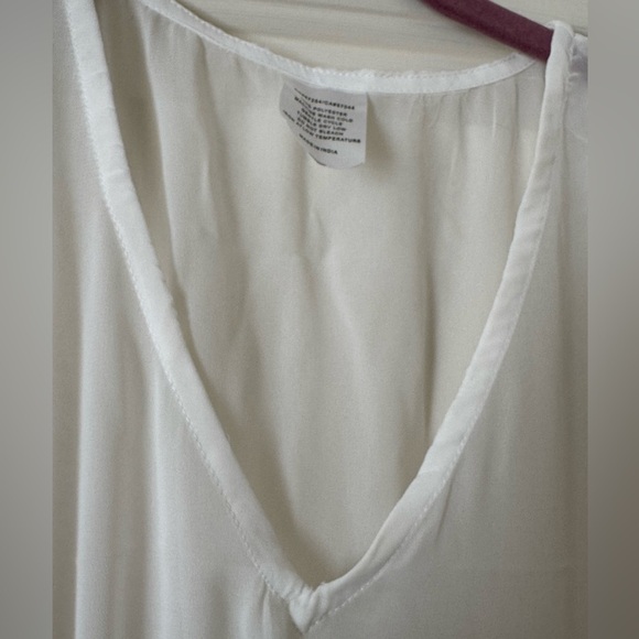 3/$15💕Swim Coverup - Picture 4 of 9